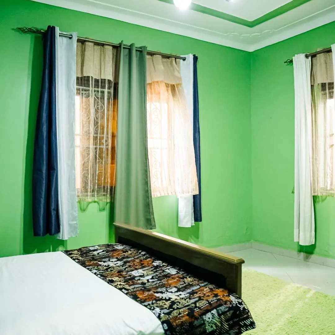 Divine & Destiny Homes 캄팔라 우간다