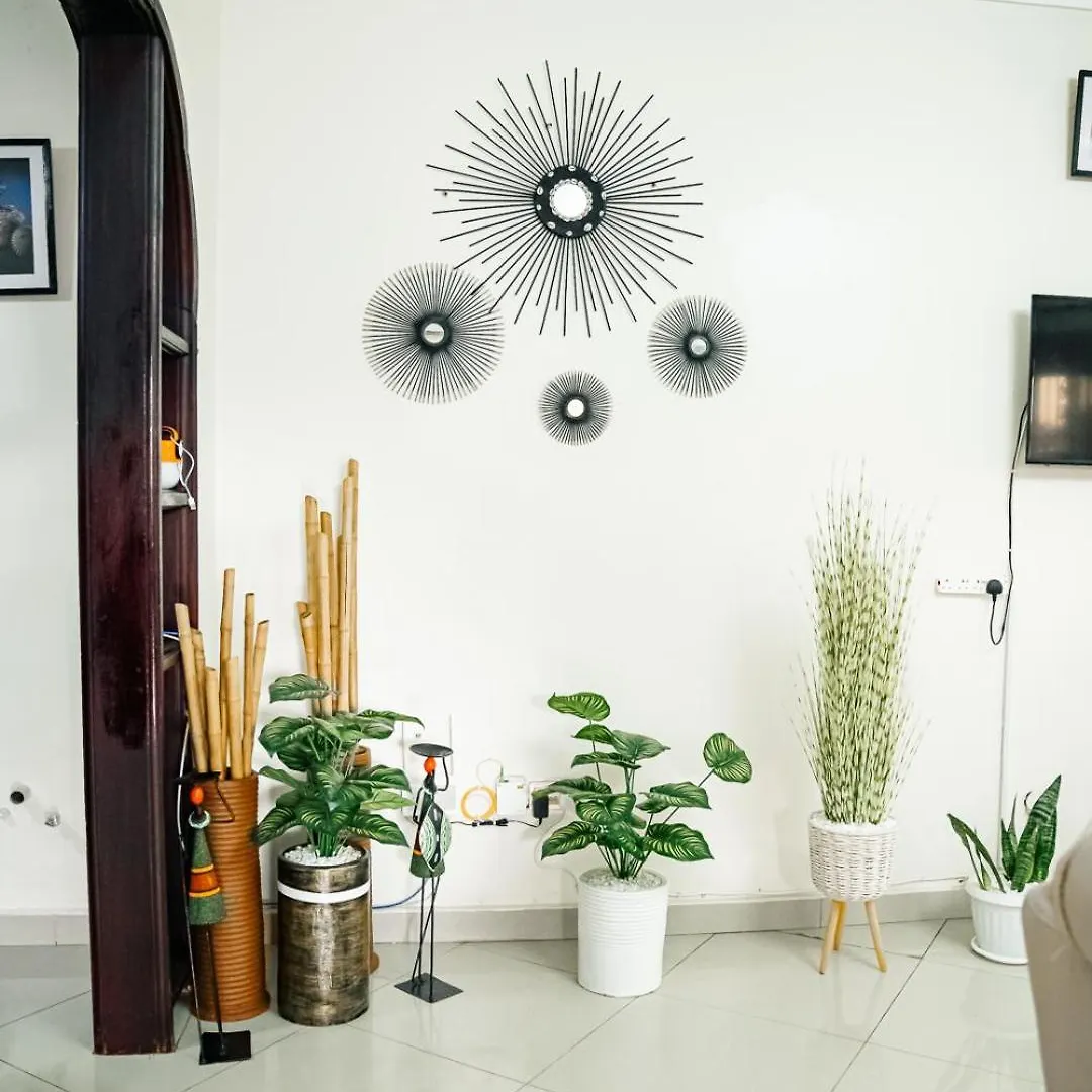 펜션 Divine & Destiny Homes 캄팔라